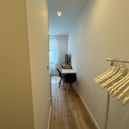 Central Newest Studio Bastova Caşonia Exterior foto